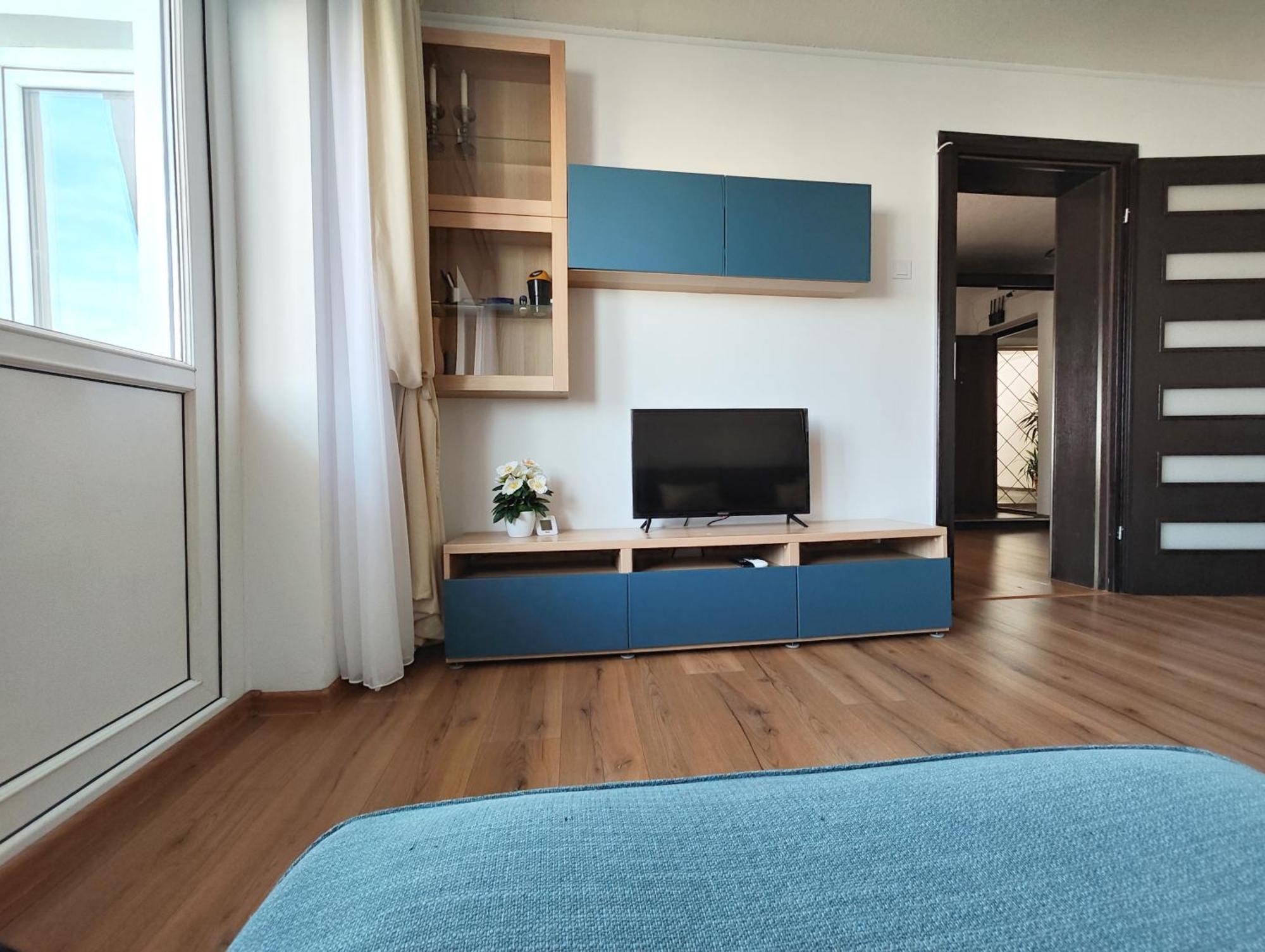Platinum Apartment - Apartament Cu 3 Camere, 2 Dormitoare, 2 Bai, Bucatarie Complet Utilata, 2 Balcoane ブカレスト エクステリア 写真