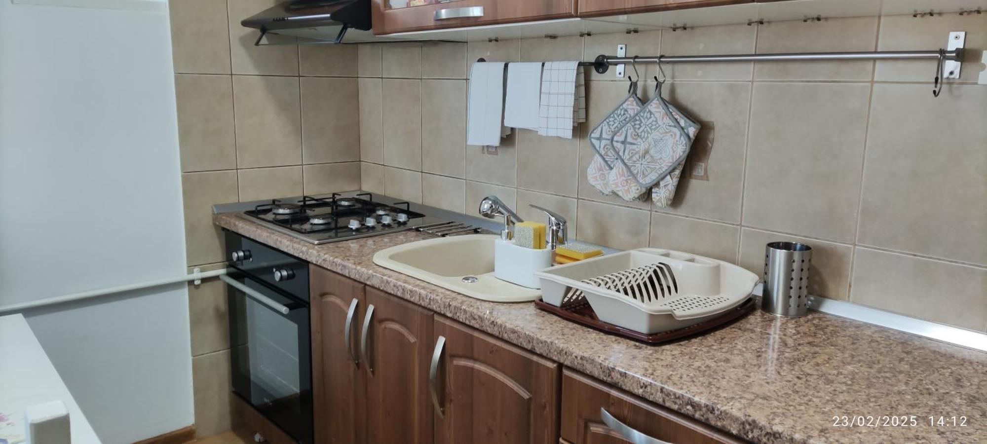 Platinum Apartment - Apartament Cu 3 Camere, 2 Dormitoare, 2 Bai, Bucatarie Complet Utilata, 2 Balcoane ブカレスト エクステリア 写真